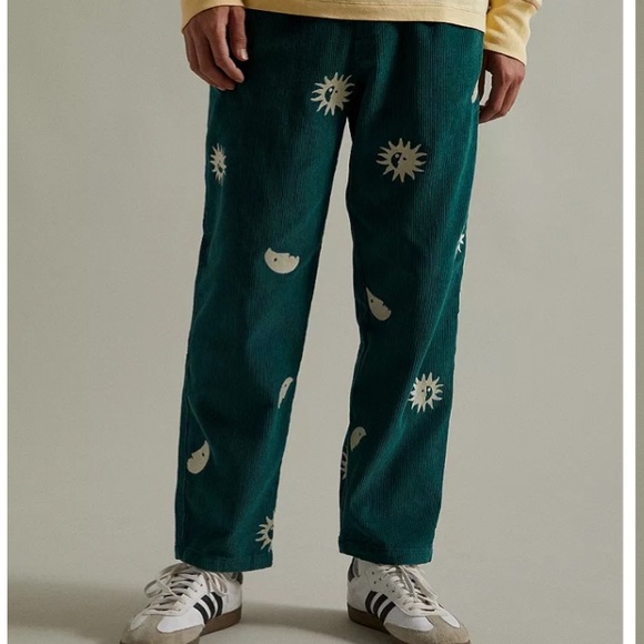 Urban Outfitters Green Corduroy Pants with White Sunburst Pattern - Picture 1 of 6